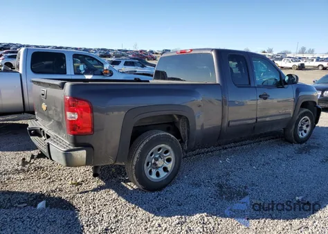 2011 Chevrolet Silverado 1500 Ls z USA, uszkodzony, nr VIN 1GCRCREAXBZ158445